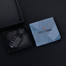 Load image into Gallery viewer, 2021 Graduation Gifts for Women Men Senior Student Inspirational Grad Christmas Keychain Gift for Son Daughter Him Her Graduating Students from High School College University Graduation Present