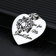 Load image into Gallery viewer, Appreciation Gifts Keychain for Teacher Boss Leader Friend Thank You Christmas Birthday Gift for Teachers Coach Volunteer Mentor Coworker Eldership Thank You for Helping Me Grow Learn Jewelry Present