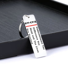 Load image into Gallery viewer, Thank You Keychain Gift for Friend Volunteer Doctor Nurse Employee Thanksgiving Christmas Graduation Birthday Appreciation Gifts for Teacher Coach Mentor Inspirational Keychains Retirement Present