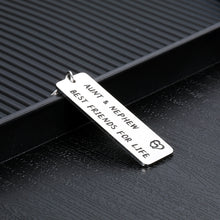 Load image into Gallery viewer, Aunt Gifts Keychains from Nephew Christmas Birthday Anut&Uncle’s Day Thanksgiving Keychain Gift for Brother's Son Sister's Son Uncle’s Wife Aunt Nephew Best Friends for Life Jewelry Present