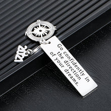 Load image into Gallery viewer, 2021 Inspirational Gifts Keychain for Her Him Daughter Son Christmas Graduation Gift for Friend Boy Girl Senior Graduating Students Go Confidently in The Direction of Your Dreams Compass Jewelry