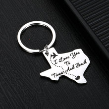 Load image into Gallery viewer, Valentines Day Gifts Keychain for Him Her Boyfriend Girlfriend Long Distance Relationship Gift for Women Men Husband Wife Birthday Graduation Valentine’s Day Keychains I Love You to Texas and Back
