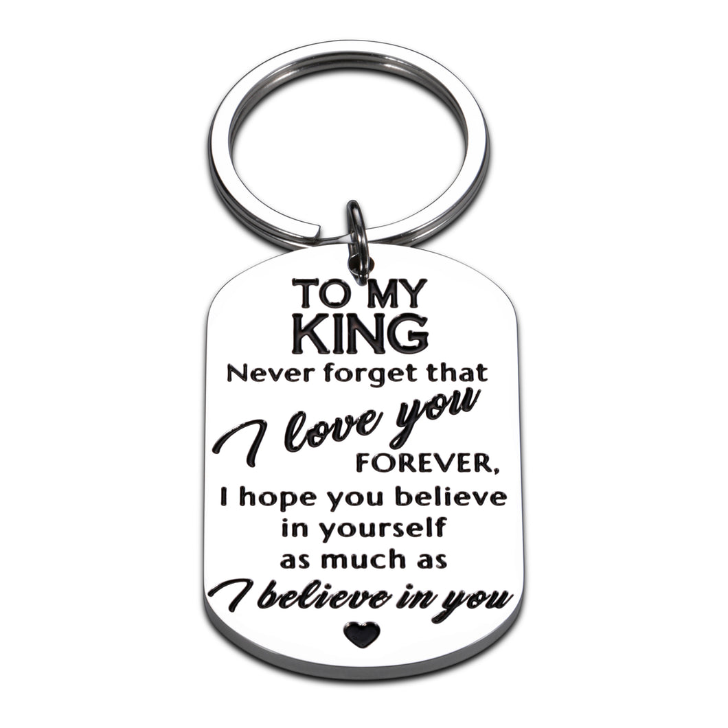Anniversary Valentines Gifts Keychain for Boyfriend Husband from Girlfriend Wife I Love You Wedding Present for Men Groom Fiance Couples Romantic Birthday Christmas Jewelry for Him TO MY KING keyring