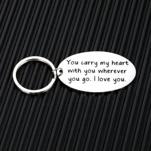Load image into Gallery viewer, Couple Keychain Anniversary Keychains for Husband Wife Girlfriend Boyfriend Long Distance Relationship Valentine for Couples Lover Christmas Birthday Graduation Presents for Her Him You Carry My Heart
