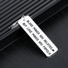 Load image into Gallery viewer, Christmas Keychain Gifts for Mom Dad Son Daughter Birthday Wedding Family Party Gift for Stepmom Stepdad Aunt Nephew Brother Sister Family Members Fathers Mothers Sibling Day Keychains Present

